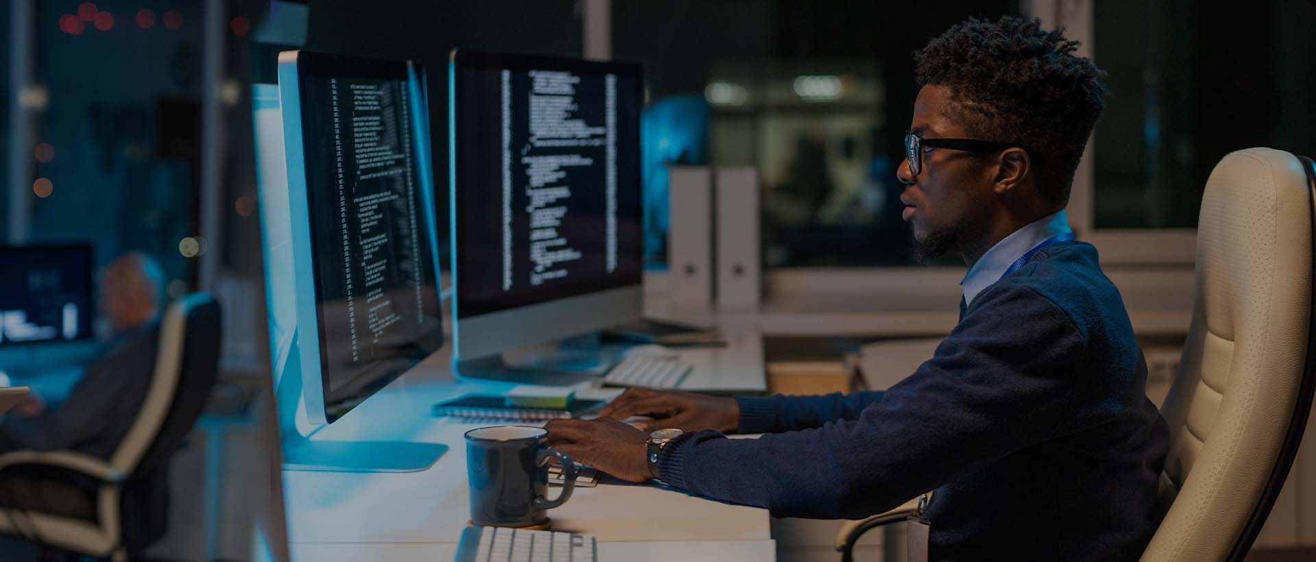 agence web Douala - équipe TH WEB AGENCE au travail